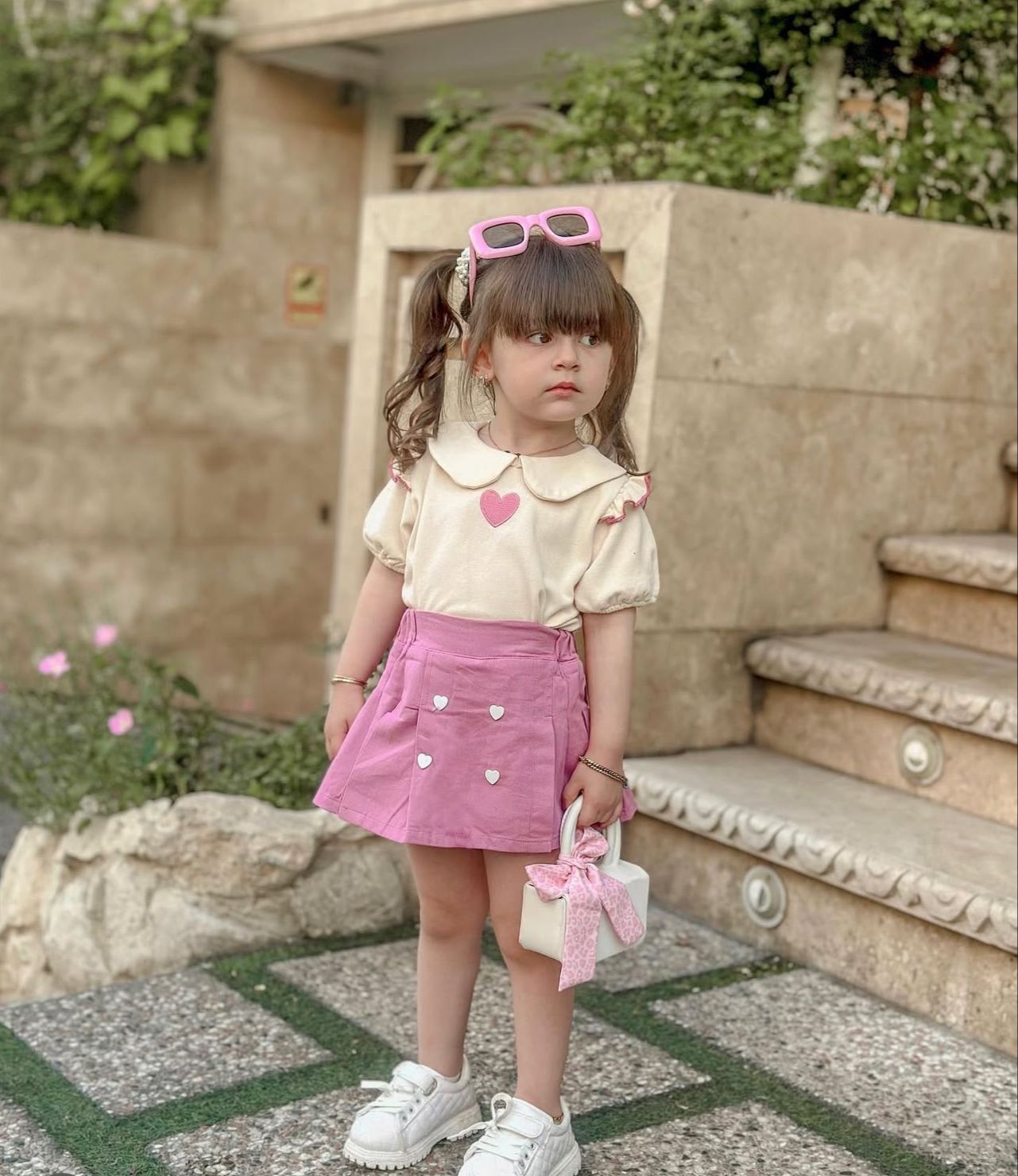 Pembe Renk Şort Etekli Kalp Nakışlı Kız Çocuk İkili Kombin